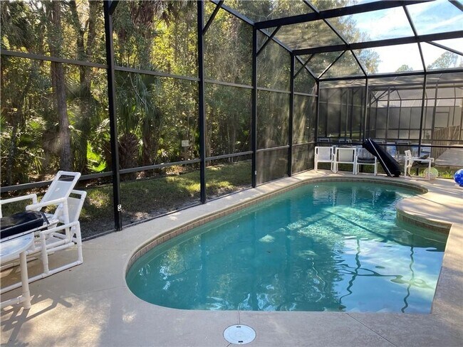 Building Photo - Coming soon - Gorgeous and Spacious Single...