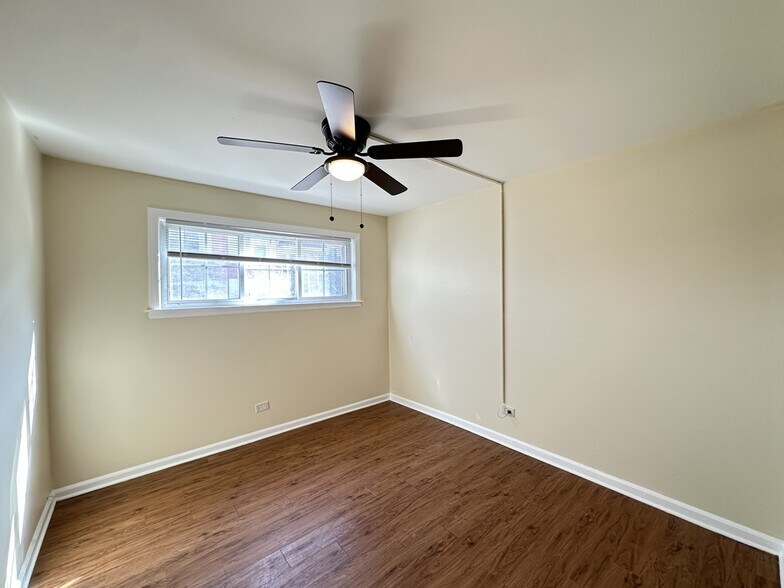 Building Photo - 620 Lincoln Ave