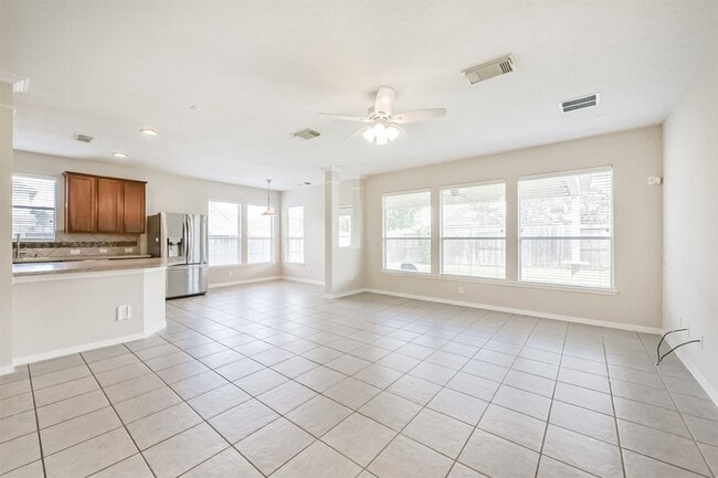 Building Photo - 2601 Hewn Rock Way