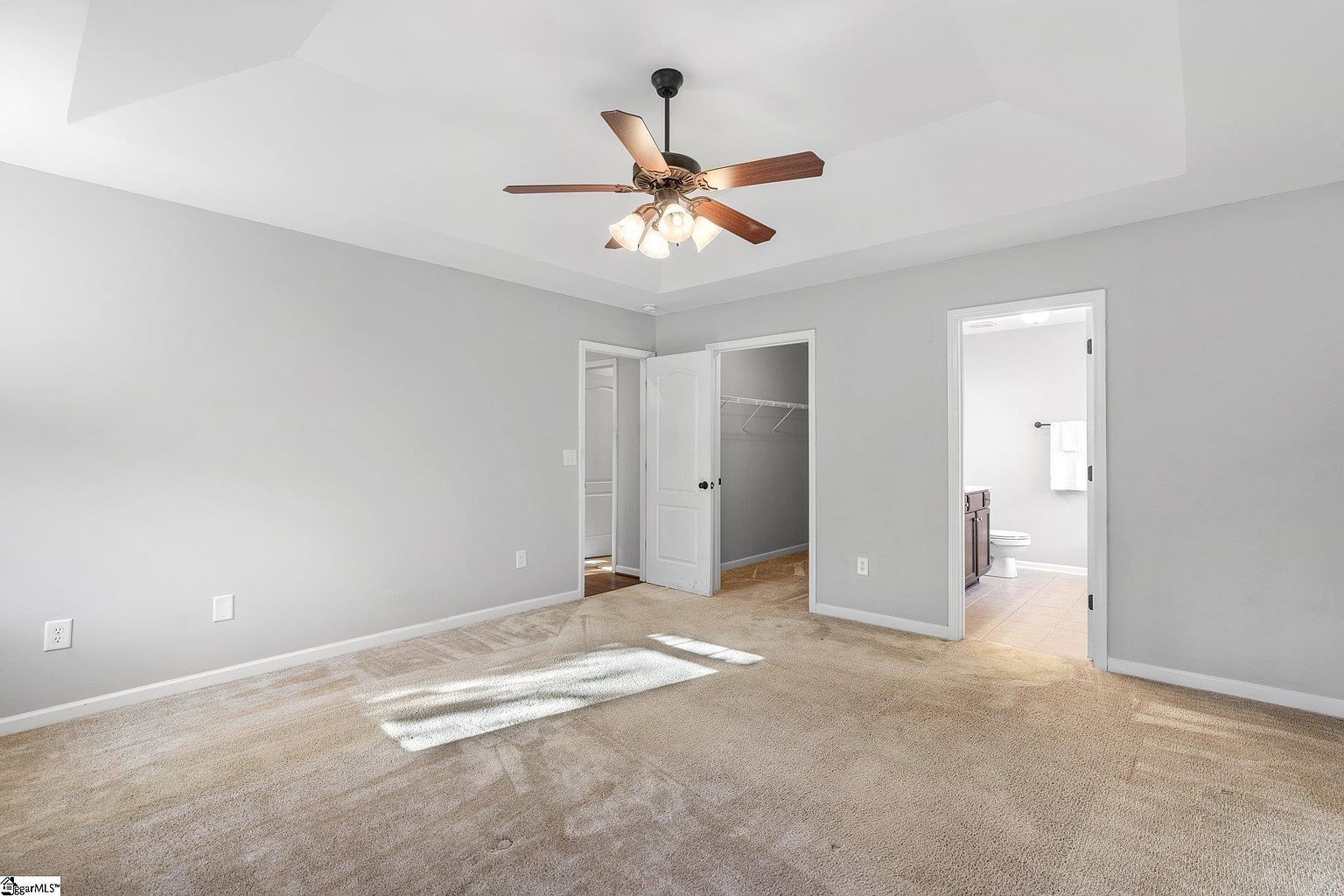 Master Bedroom - 207 Blacks Dr