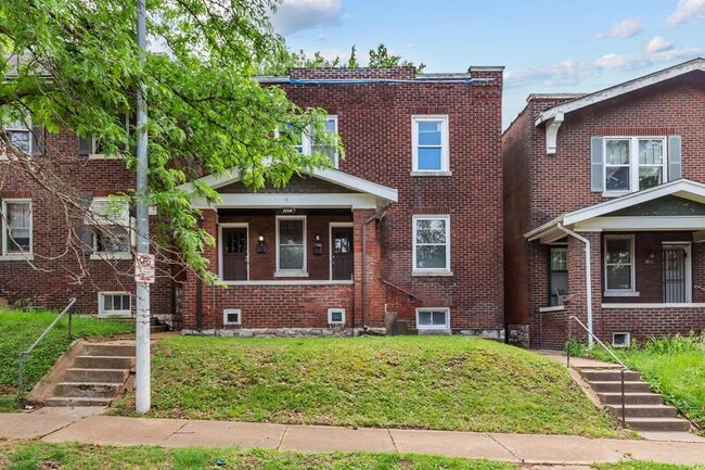 Building Photo - 3208 Delor St