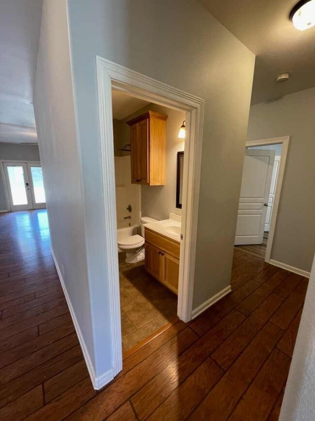 Building Photo - This spacious 3-bedroom, 2-bathroom home j...