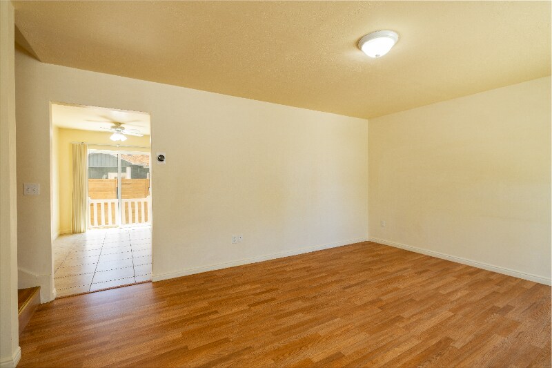 Building Photo - 496 E 3400 S