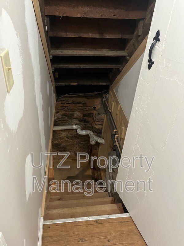 Building Photo - 29 John St