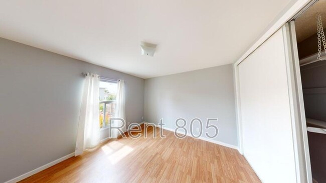 Building Photo - 3407 Rexford St