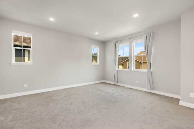 Building Photo - Beautiful River Trail 3 Bedroom Craftsman with Designer Kitchen & Spa-Inspired Primary Suite