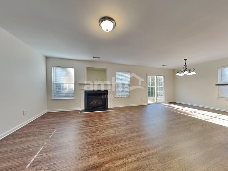 Building Photo - 9681 Widespread Ave NW