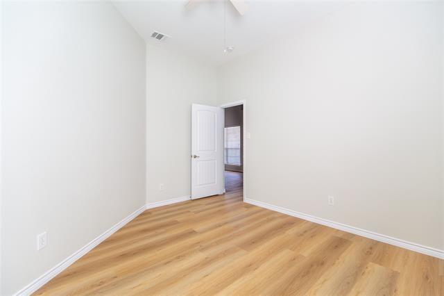 Building Photo - 5708 Silver Buckle Dr