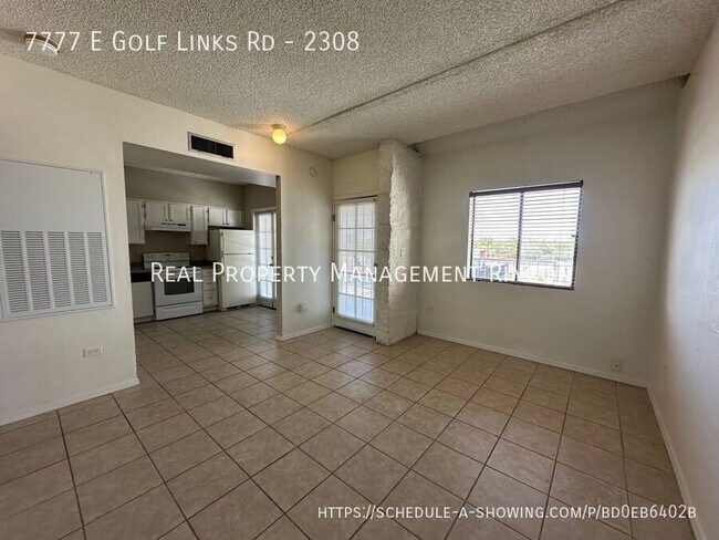 Building Photo - 7777 E Golf Links Rd