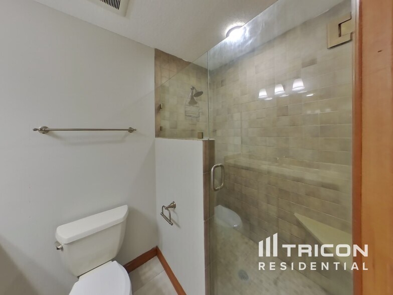 Building Photo - 20944 Hydra Ct