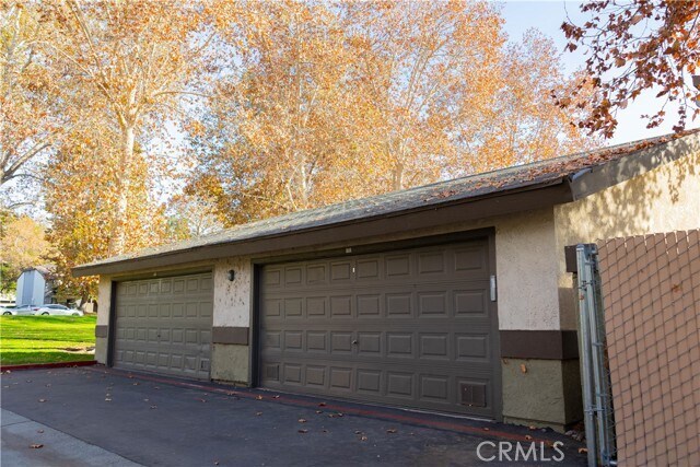 Building Photo - 1219 Edwards St