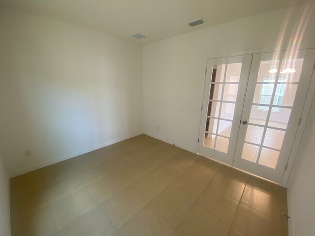 Building Photo - Limited-Time Offer: $500 OFF your second m...