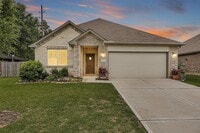 Building Photo - 29019 Pine Forest Dr