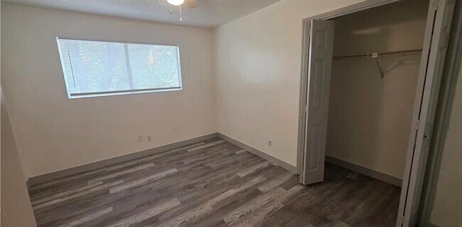 Building Photo - 375 Fantail Loop
