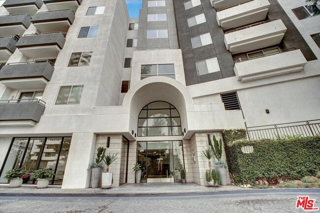 Primary Photo - 10600 Wilshire Blvd