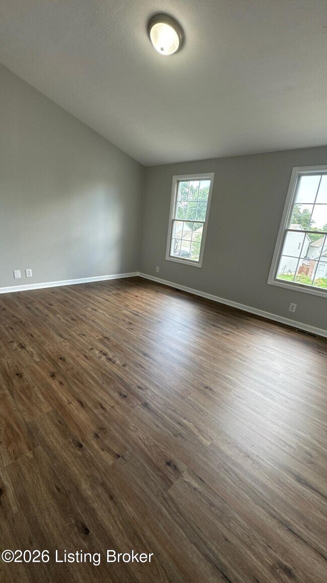 Building Photo - 7421 Spring Run Dr