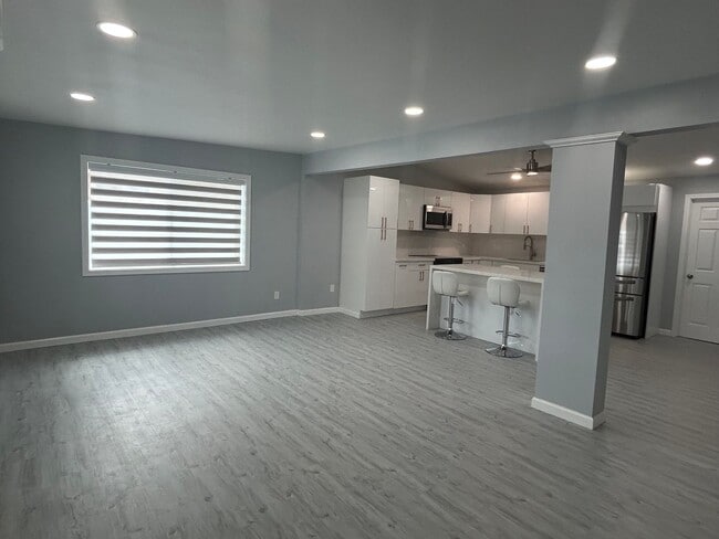 Building Photo - 1027 Mokapu Blvd