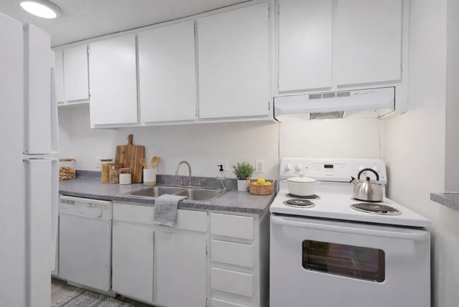 Building Photo - Live Larger Near Emory — Spacious 2-Bedroom with 1.5 Baths | 936 SF