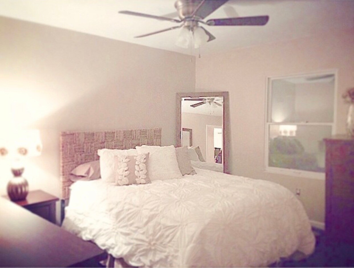 Building Photo - 5855 Curry Rd