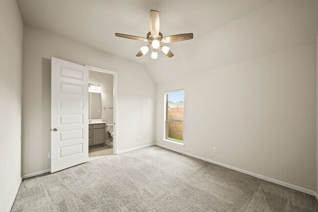 Building Photo - 1703 Rustling Creek Dr
