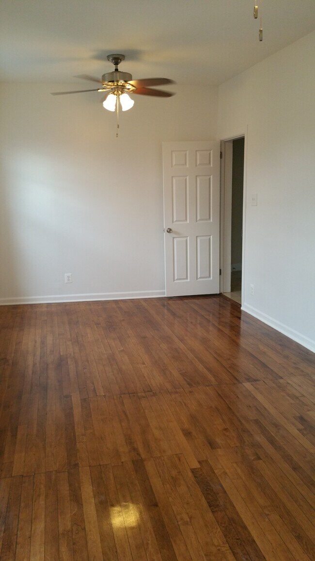 Master Bedroom - 3714 W Irving Park Rd
