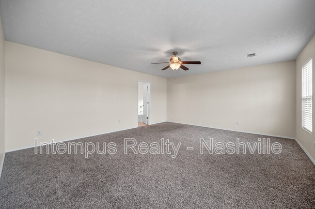 Building Photo - 3236 Woodpoint Dr