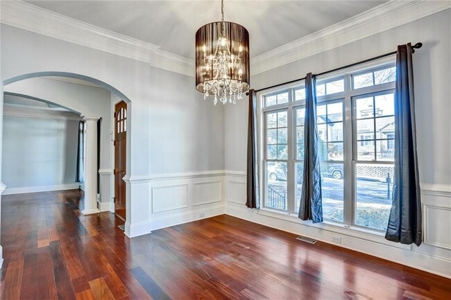 Building Photo - 1267 Francis St NW