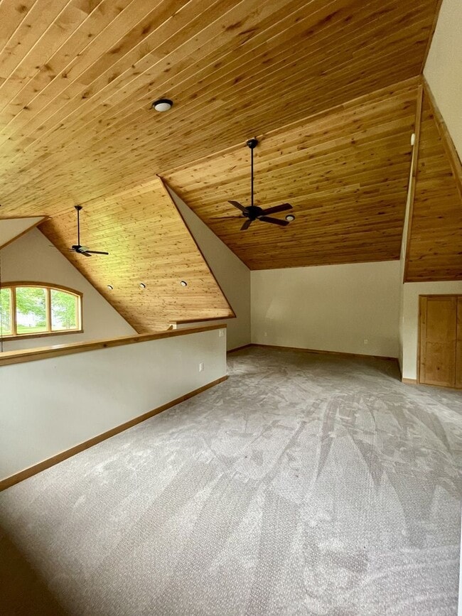 Building Photo - 1 Bedroom plus spacious loft on Gull Lake!...