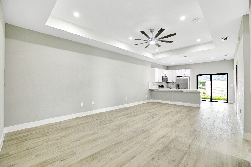 Building Photo - 4842-4842 30th St SW