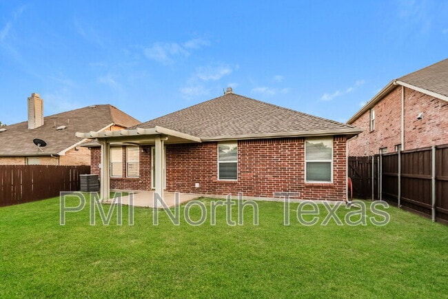 Building Photo - 13088 Minnow Way