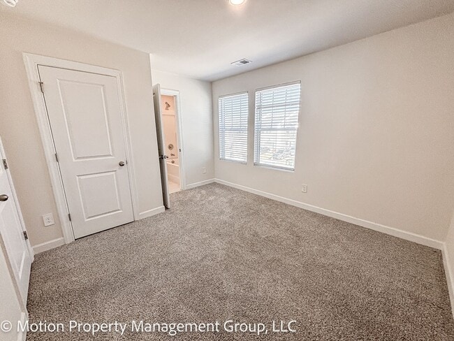 Building Photo - 5041 Kellaher Pl