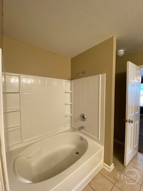 Building Photo - 21 Allen Brook Dr