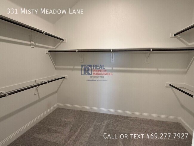 Building Photo - 331 Misty Mdw Ln