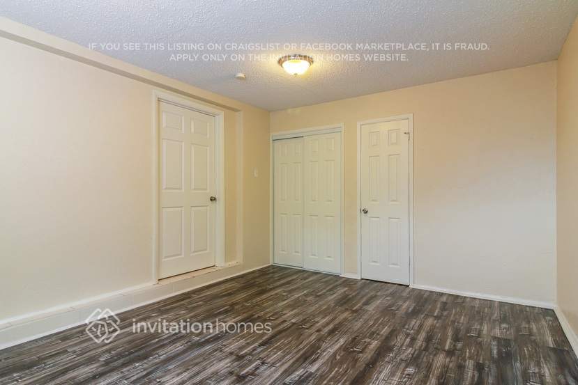 Building Photo - 130 Carolina Ave