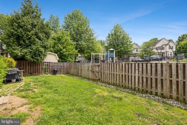 Building Photo - 4843 Montega Dr