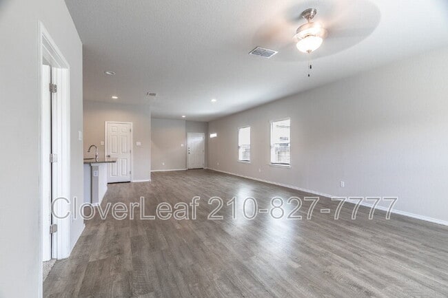 Building Photo - 13040 Heathers Sun