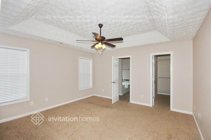 Building Photo - 3990 Piper Glen Dr NE