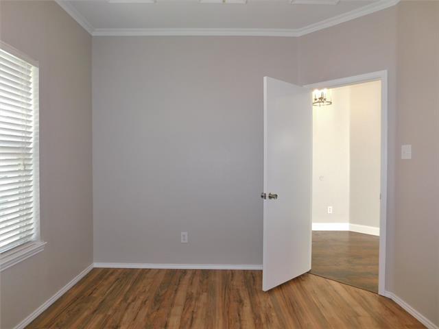 Building Photo - 1107 Mockingbird Dr