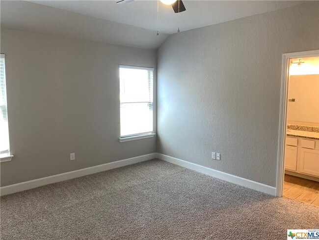 Building Photo - 2024 Rueben Rd