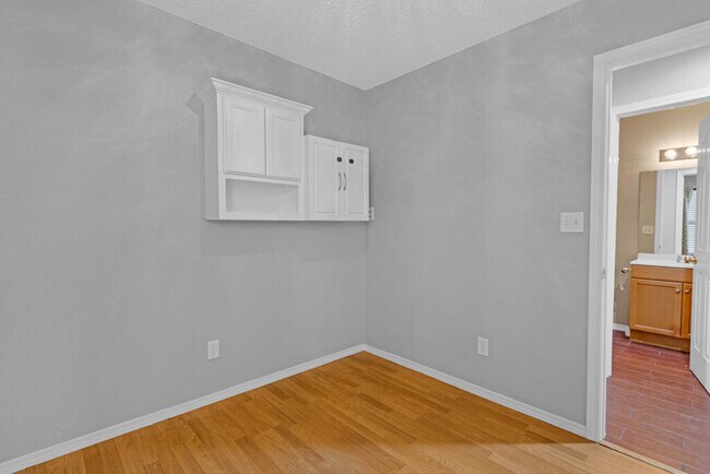 Building Photo - 440 Goldshire Pl