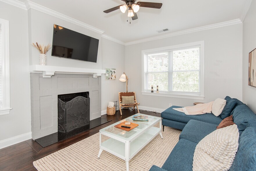 Building Photo - 2015 McNair Ave