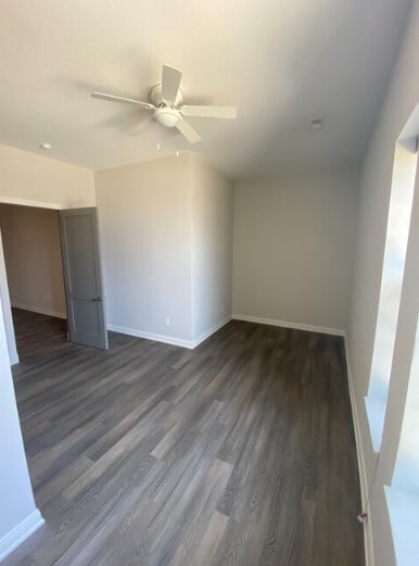 Building Photo - 405 W Milwaukee St