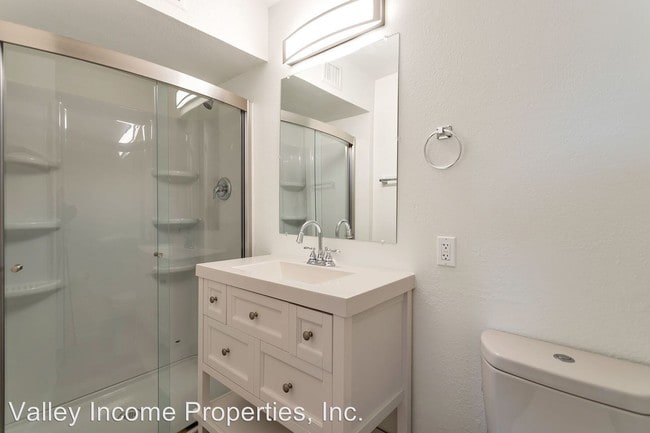 Building Photo - 2 br, 2 bath Apartment - 1939 W Berridge Lane