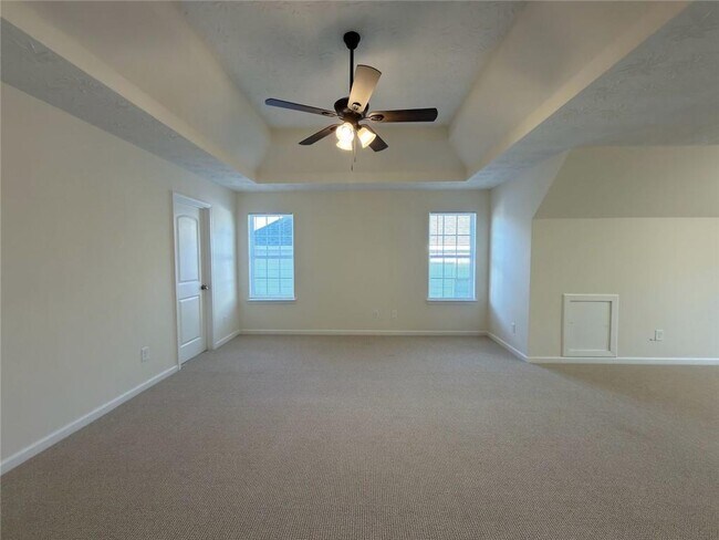 Building Photo - 2770 Austin Ridge Dr NE