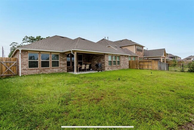 Building Photo - 24510 Raven Cliff Falls Dr