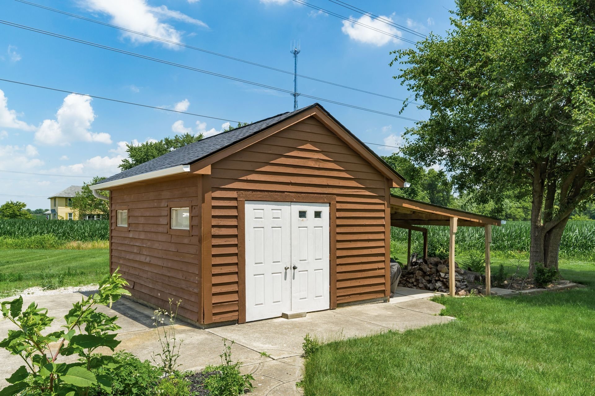 Building Photo - 6002 Bowen Rd