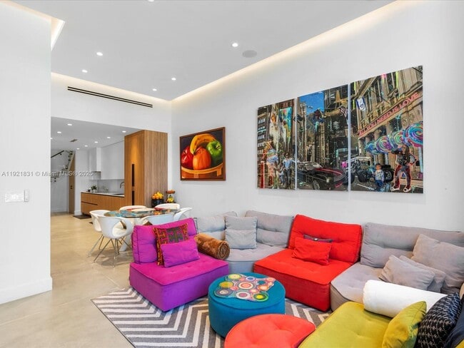 Building Photo - 3753 NE 214th St