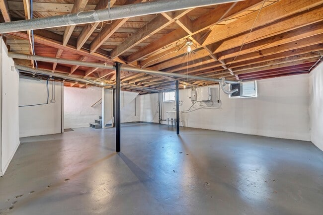 Building Photo - 4310 Tyree Rd NW