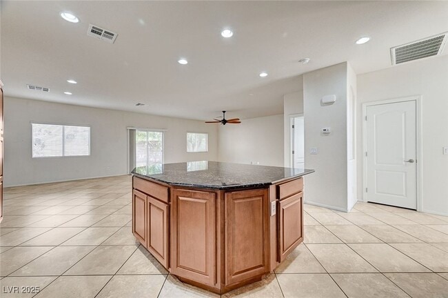 Building Photo - 5536 Danforth Ave