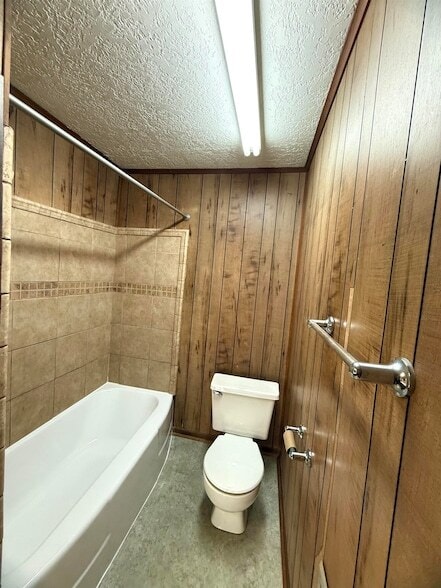 Building Photo - 249 Kibbe Ave